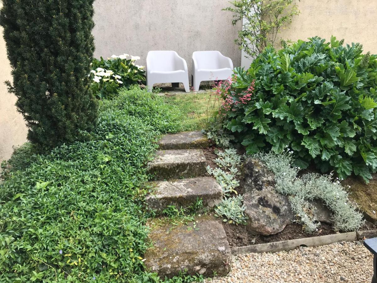 Chambres D'Hotes Les Laitieres Beaurepaire  Exteriör bild